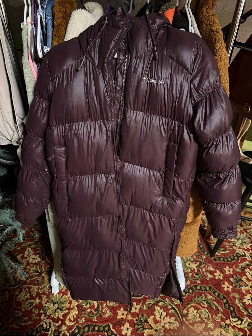 Columbia Women’s Hooded Puffer Coat in wine